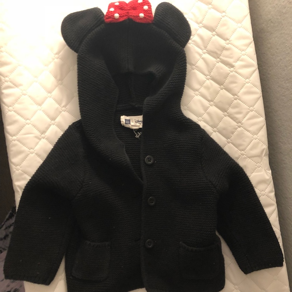 GAP Minnie Sweater